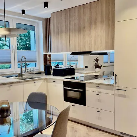 Flamingo - Luxury In Brama Portowa Апартаменты *